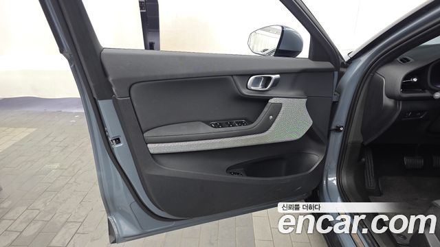Polestar Polestar 2 2022 — photo 14
