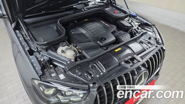 Mercedes-Benz GLE-Class 2025 — photo 6