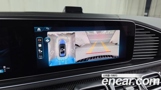 Mercedes-Benz GLE-Class 2025 — photo 21