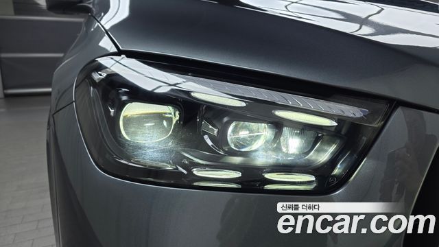 Mercedes-Benz GLE-Class 2025 — photo 8