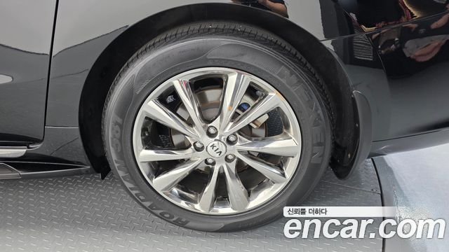 Kia Canival 2019 — photo 7