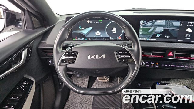 Kia EV6 2022 — photo 19