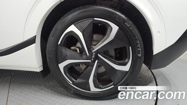 Kia EV6 2022 — photo 7