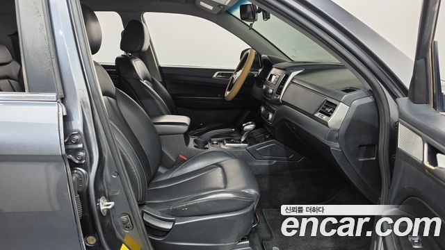 KG Mobility Rexton 2019 — photo 16