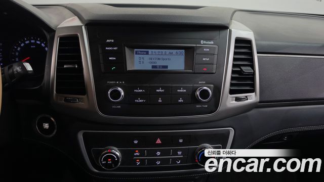 KG Mobility Rexton 2019 — photo 29