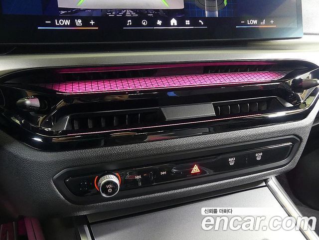 BMW M2 2025 — photo 17