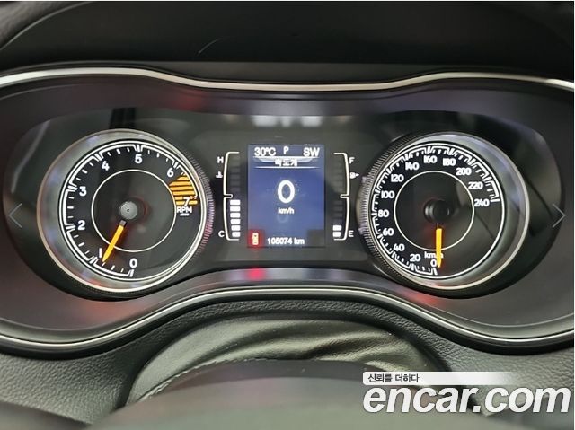 Jeep Cherokee 2019 — photo 6