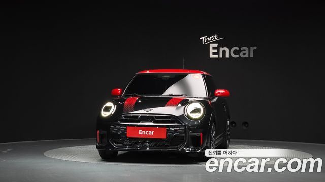 Mini Cooper 2026 — photo 3