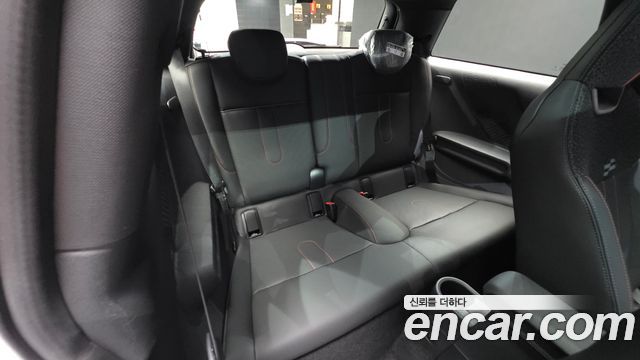 Mini Cooper 2026 — photo 18