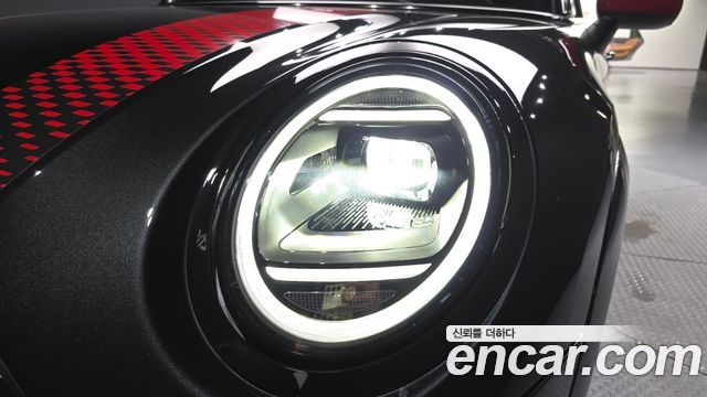 Mini Cooper 2026 — photo 8