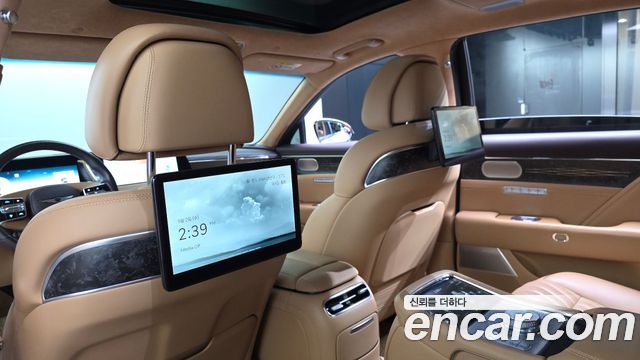 Genesis G90 2025 — photo 23