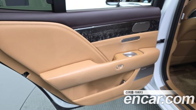 Genesis G90 2025 — photo 15