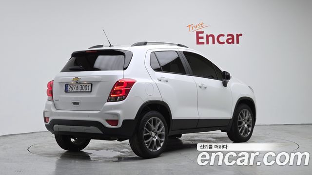 Chevrolet Korea Trax 2021 — photo 2