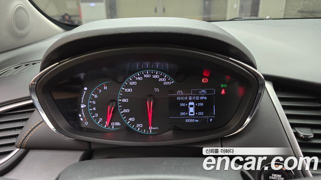 Chevrolet Korea Trax 2021 — photo 8