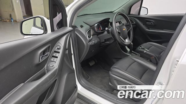 Chevrolet Korea Trax 2021 — photo 10