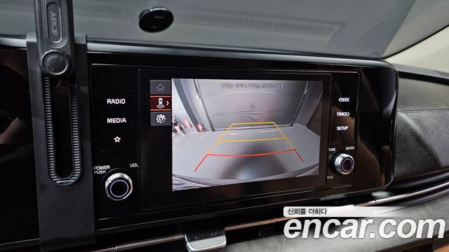 Kia Canival 2023 — photo 15