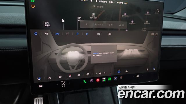 Tesla Model Y 2025 — photo 27