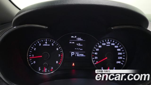 Kia K3 2015 — photo 8