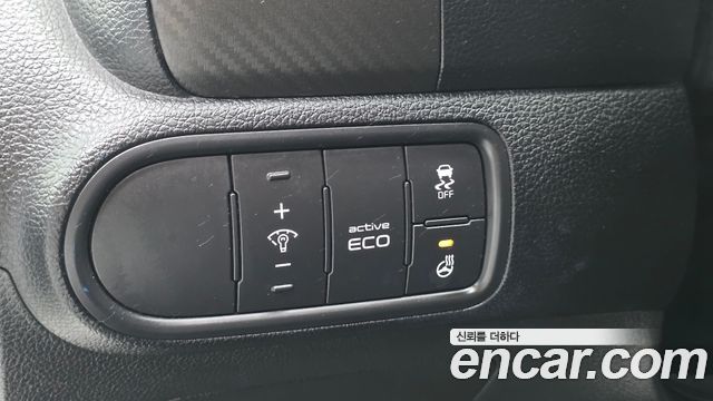 Kia K3 2015 — photo 13