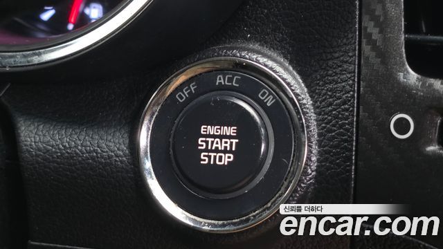 Kia K3 2015 — photo 18