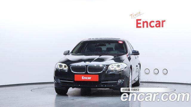 BMW 5-Series 2012 — photo 3
