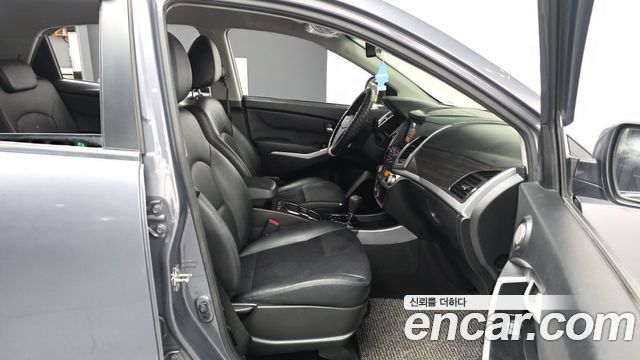 KG Mobility KORANDO 2016 — photo 11