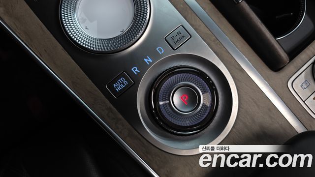 Genesis GV80 2022 — photo 12