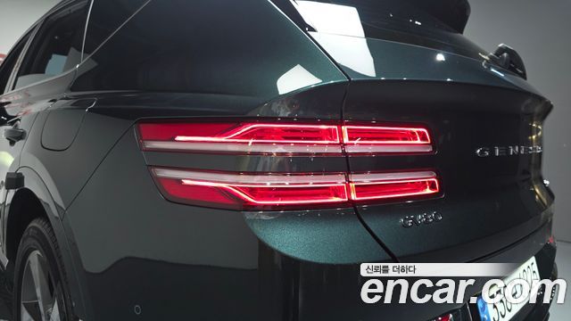 Genesis GV80 2022 — photo 9