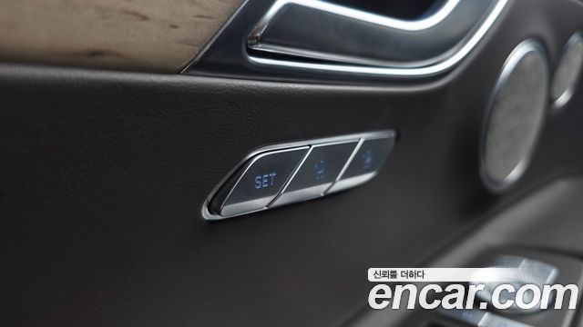 Genesis GV80 2022 — photo 31