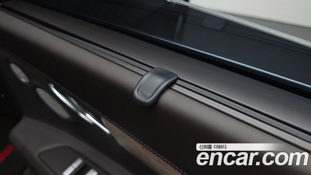 Genesis GV80 2022 — photo 33