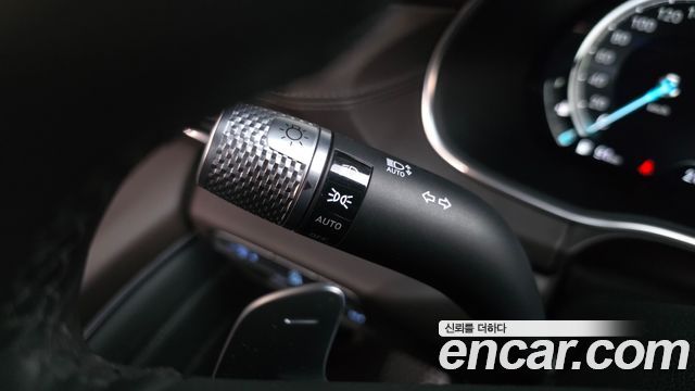 Genesis GV80 2022 — photo 34