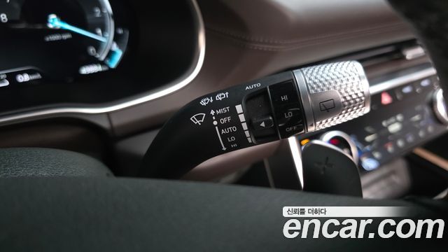 Genesis GV80 2022 — photo 37