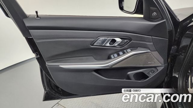 BMW M3 2025 — photo 14