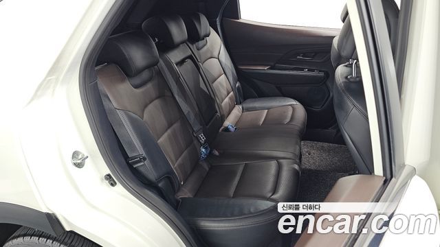 KG Mobility KORANDO 2022 — photo 17