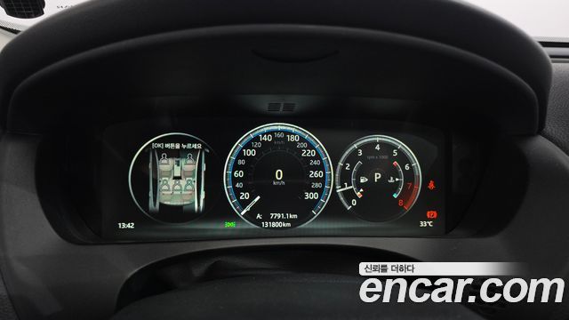 Jaguar XE 2018 — photo 8