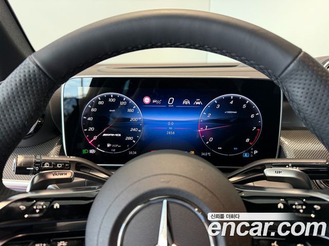 Mercedes-Benz GLC-Class 2026 — photo 13