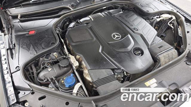 Mercedes-Benz S-Class 2020 — photo 6