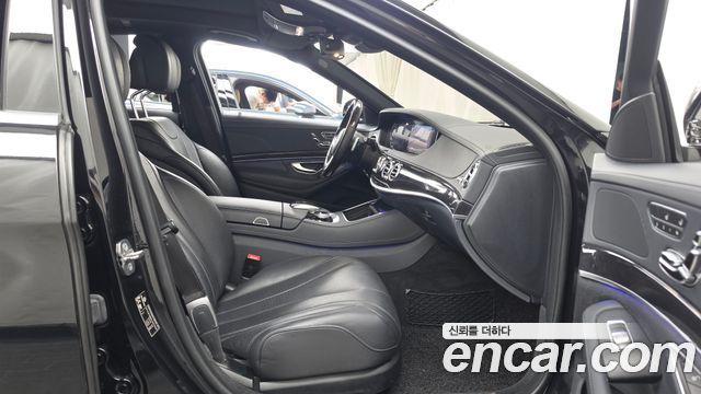 Mercedes-Benz S-Class 2020 — photo 11