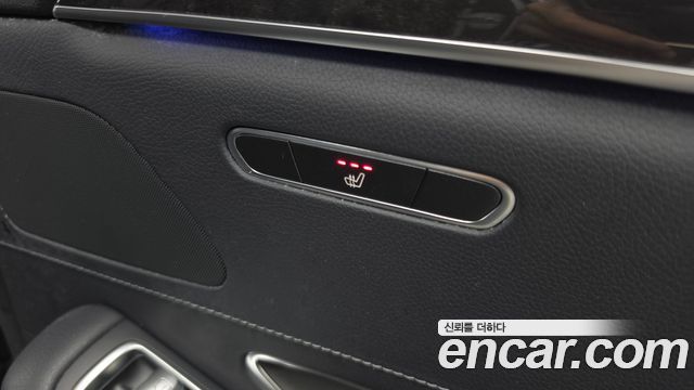 Mercedes-Benz S-Class 2020 — photo 19