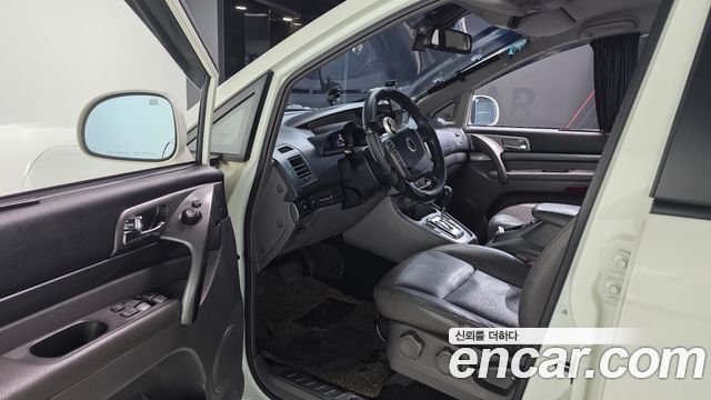 KG Mobility KORANDO 2015 — photo 10