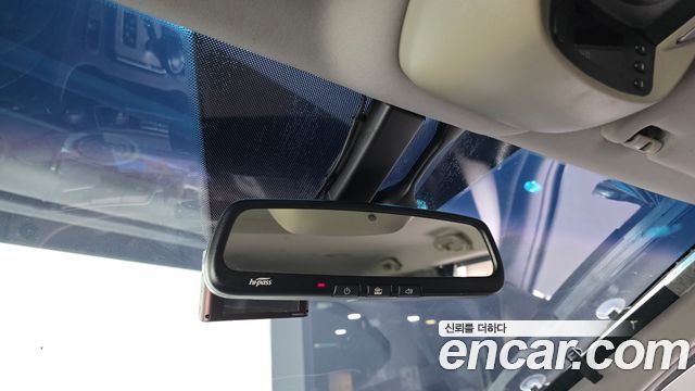 KG Mobility KORANDO 2015 — photo 18