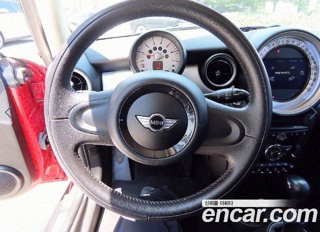 Mini Cooper 2012 — photo 8