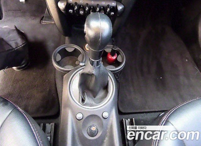 Mini Cooper 2012 — photo 10