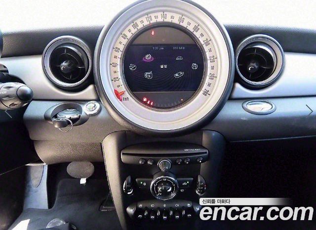Mini Cooper 2012 — photo 13