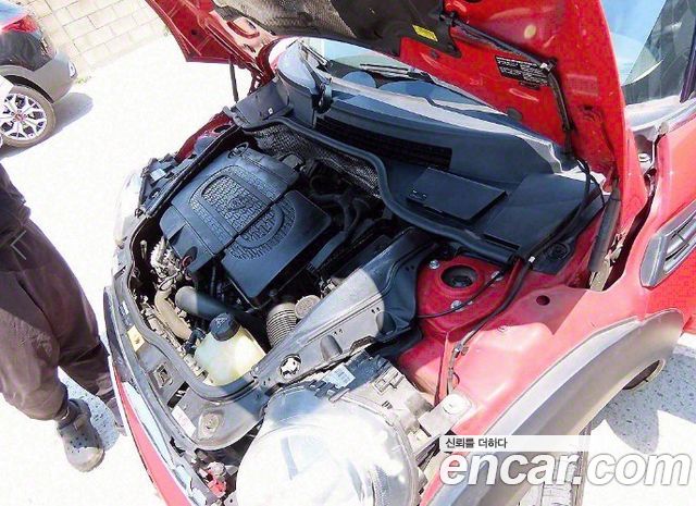 Mini Cooper 2012 — photo 17