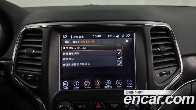 Jeep Cherokee 2018 — photo 11