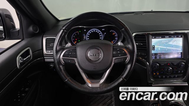 Jeep Cherokee 2018 — photo 19