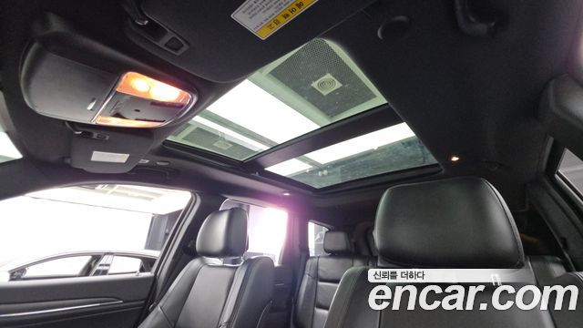 Jeep Cherokee 2018 — photo 24
