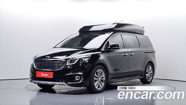 Kia Canival 2017 — photo 1