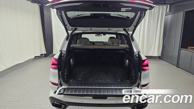 BMW X5 2025 — photo 23
